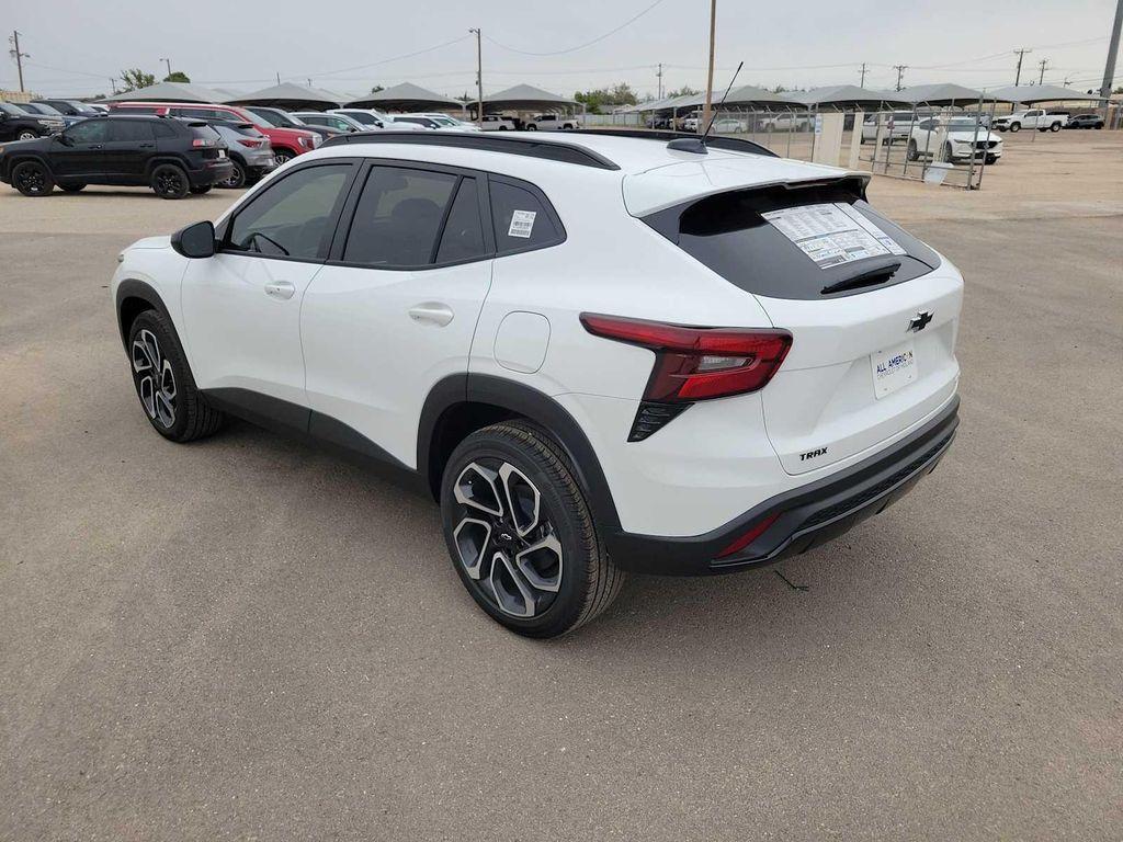new 2025 Chevrolet Trax car, priced at $26,690