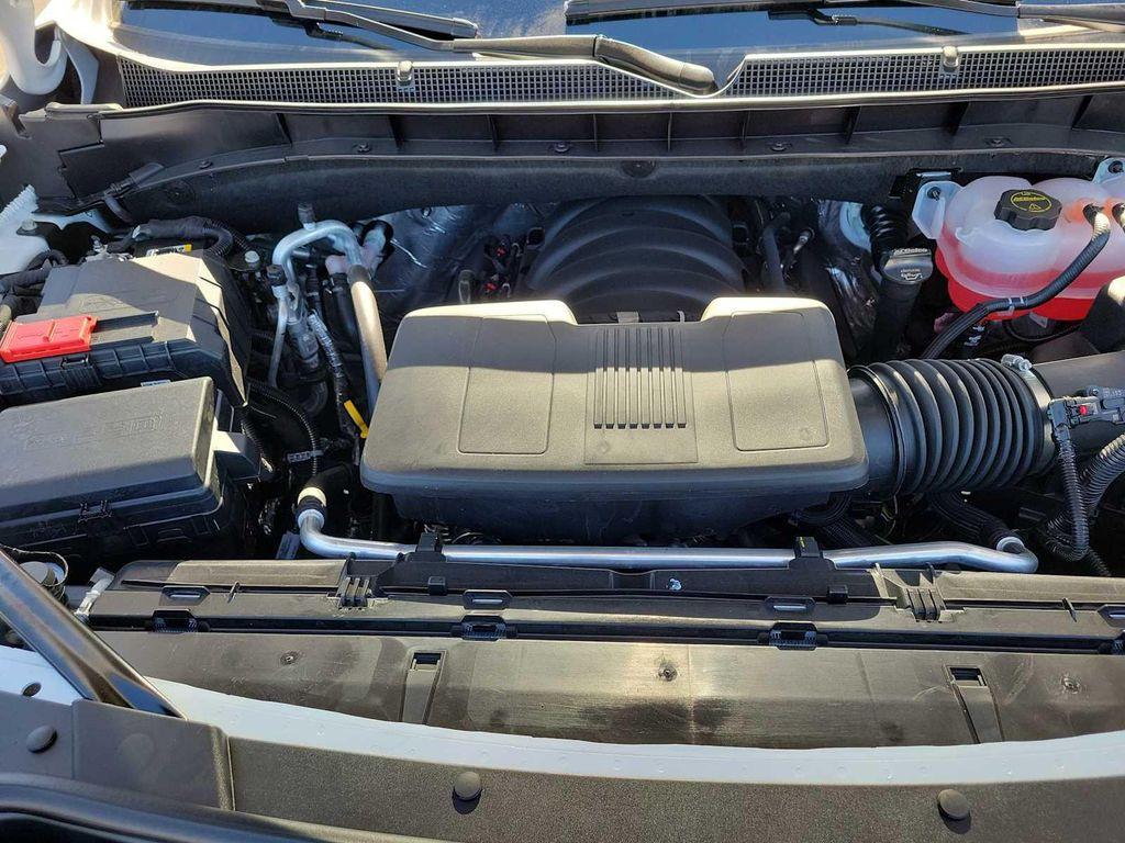 new 2026 Chevrolet Suburban car, priced at $76,270