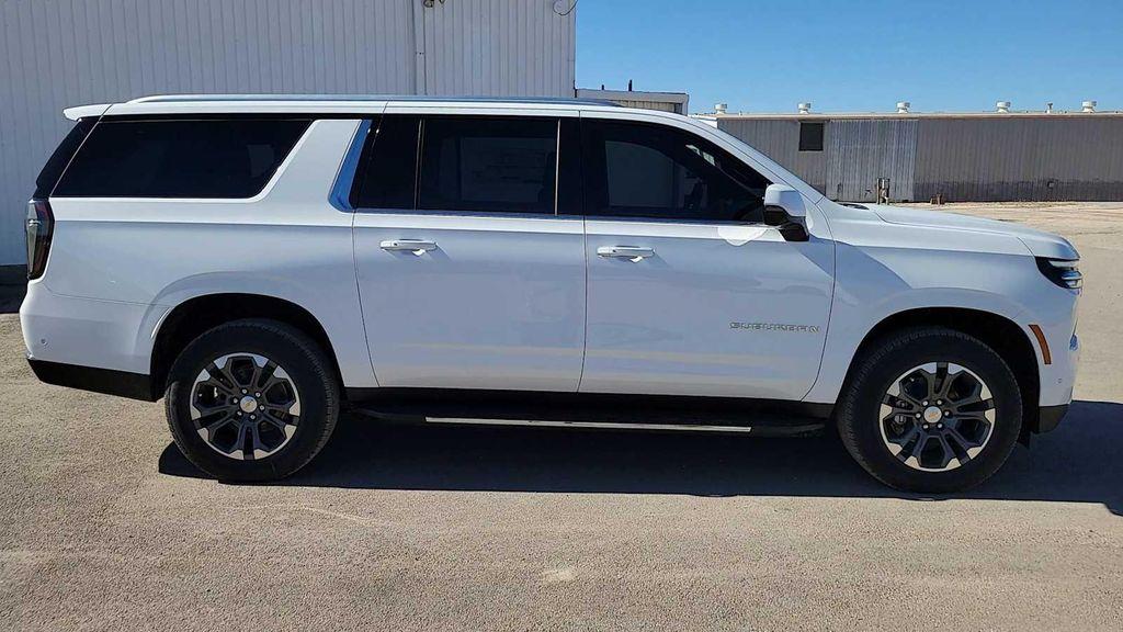 new 2026 Chevrolet Suburban car, priced at $76,270