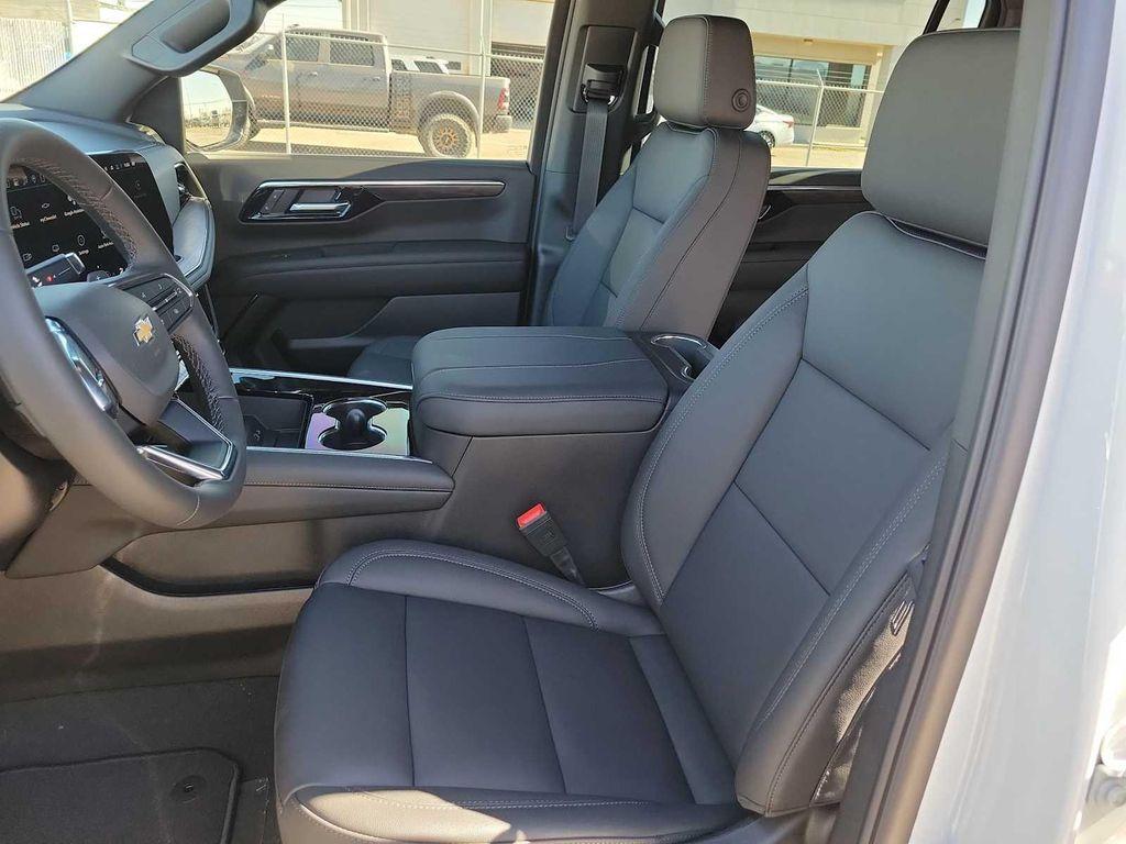 new 2026 Chevrolet Suburban car, priced at $76,270