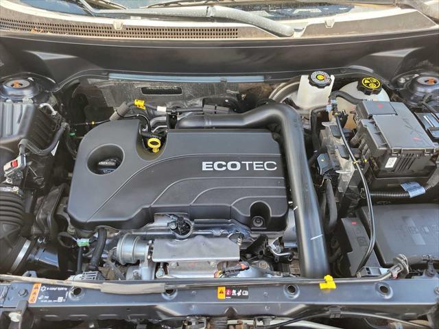 used 2022 Chevrolet Equinox car, priced at $21,382