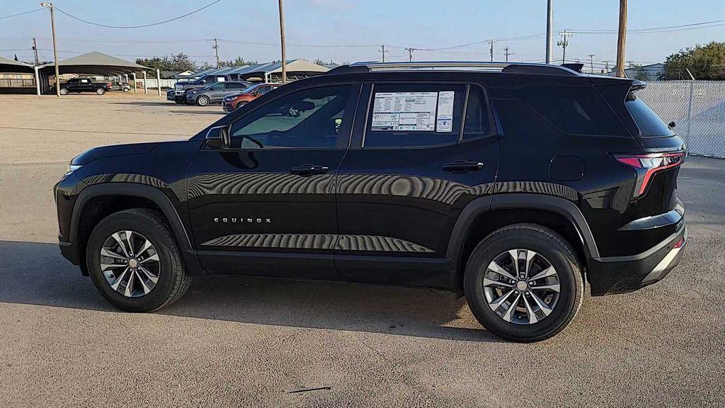 new 2026 Chevrolet Equinox car, priced at $34,190