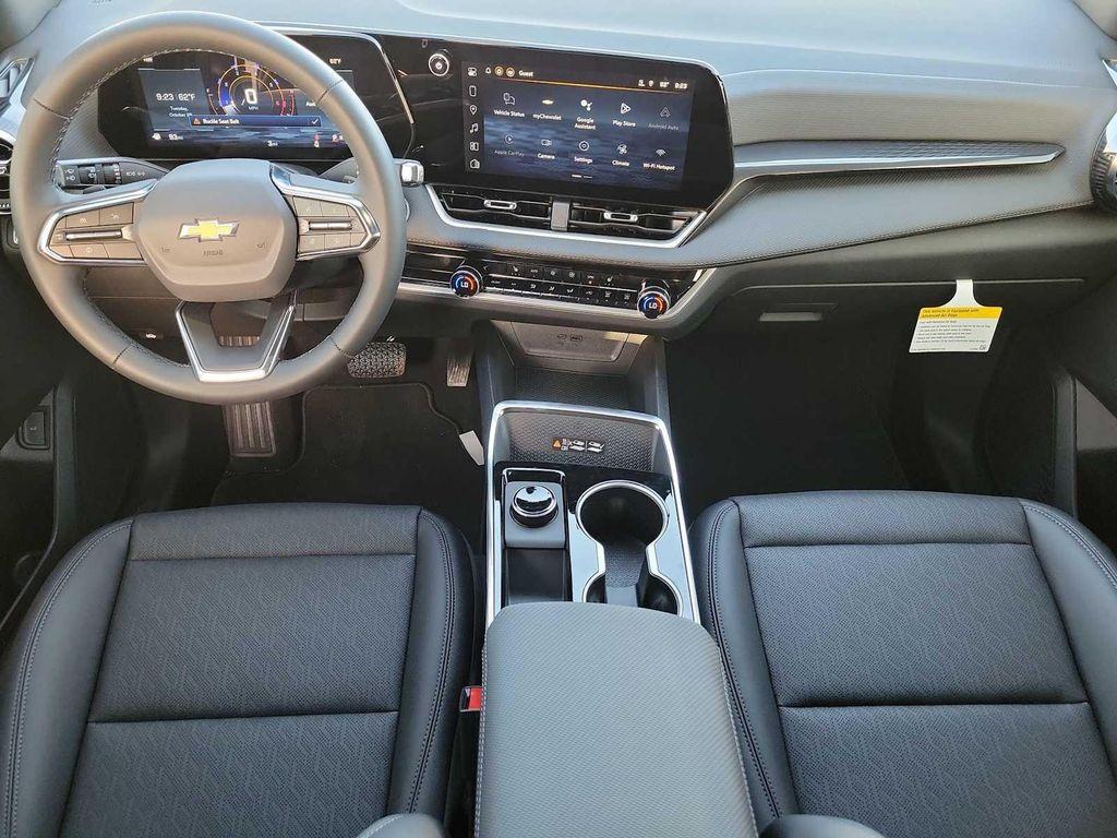 new 2026 Chevrolet Equinox car, priced at $34,190