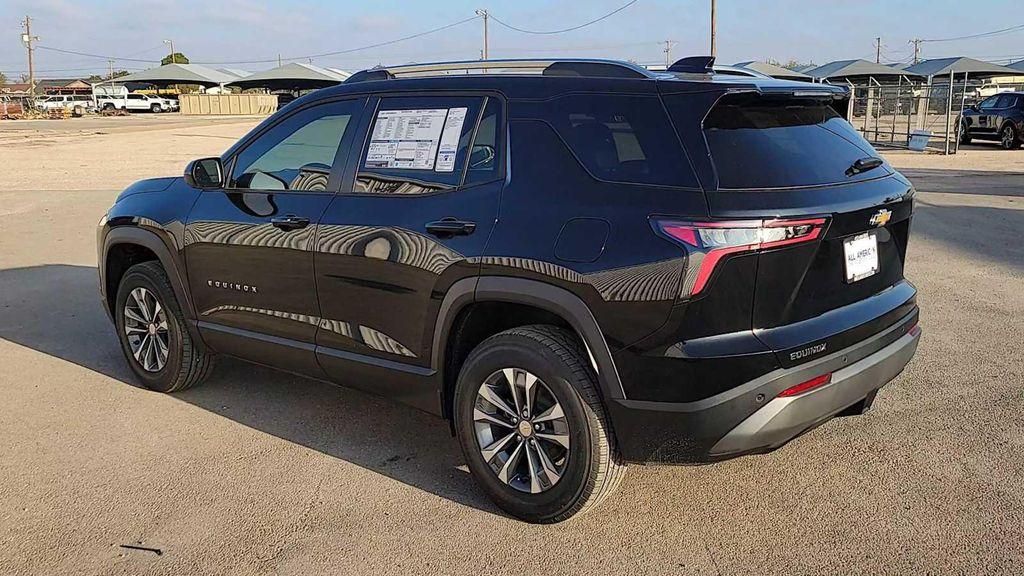 new 2026 Chevrolet Equinox car, priced at $34,190
