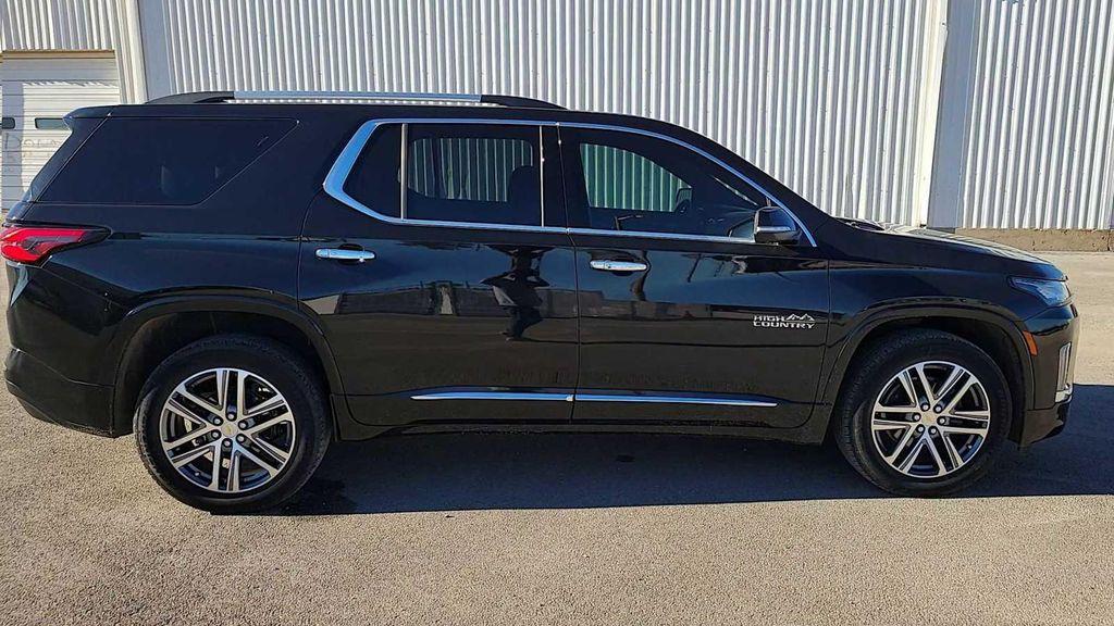 used 2023 Chevrolet Traverse car, priced at $41,000
