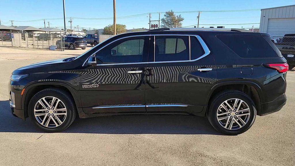 used 2023 Chevrolet Traverse car, priced at $41,000