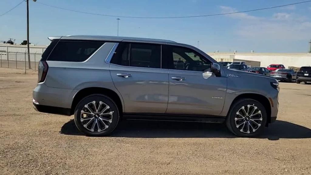 new 2025 Chevrolet Tahoe car, priced at $86,005