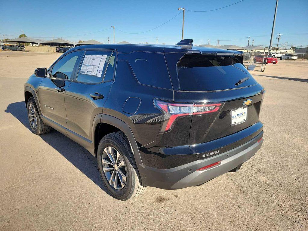 new 2026 Chevrolet Equinox car, priced at $31,765