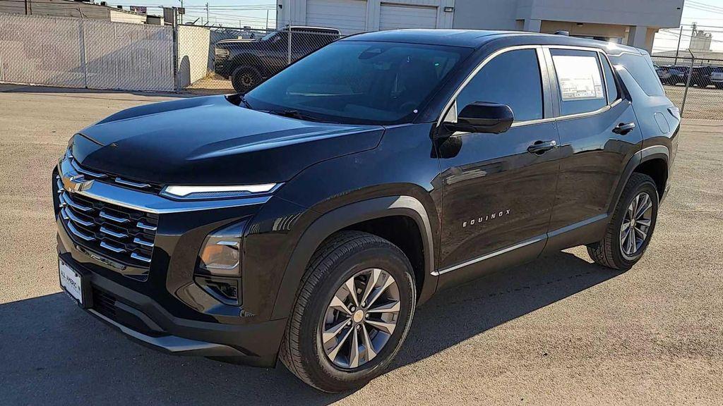 new 2026 Chevrolet Equinox car, priced at $31,765