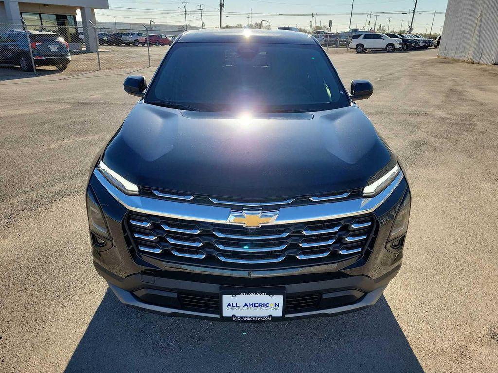 new 2026 Chevrolet Equinox car, priced at $31,765
