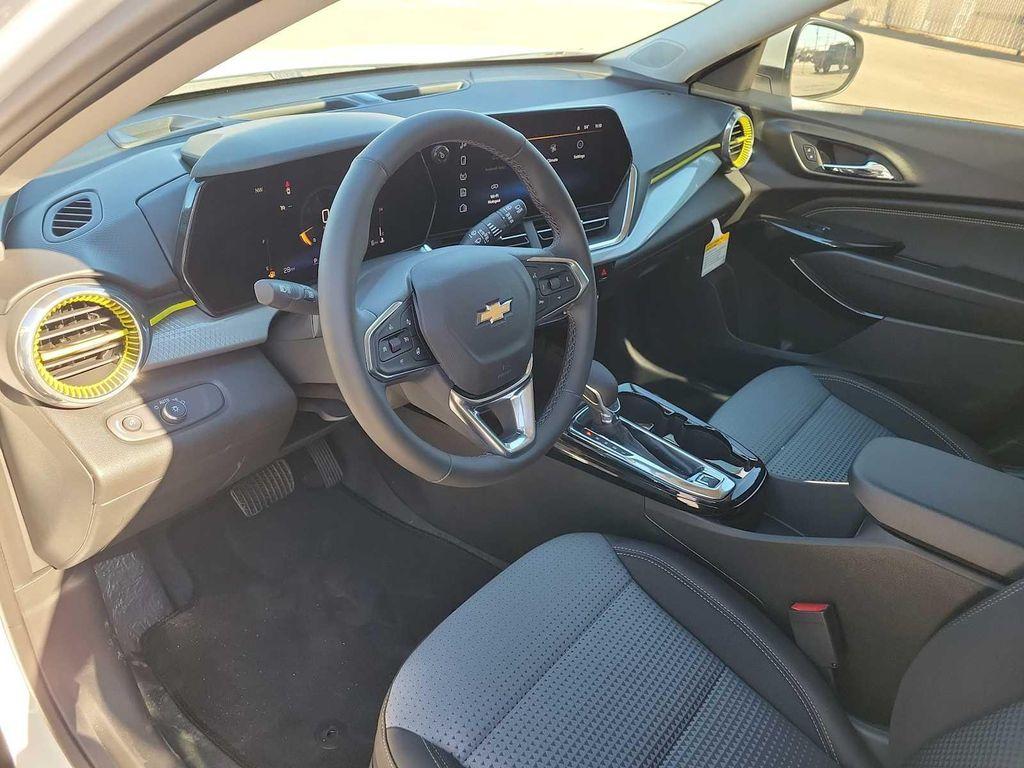 new 2026 Chevrolet Trax car, priced at $25,090