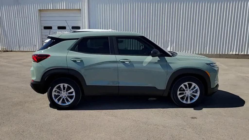 new 2026 Chevrolet TrailBlazer car, priced at $26,080