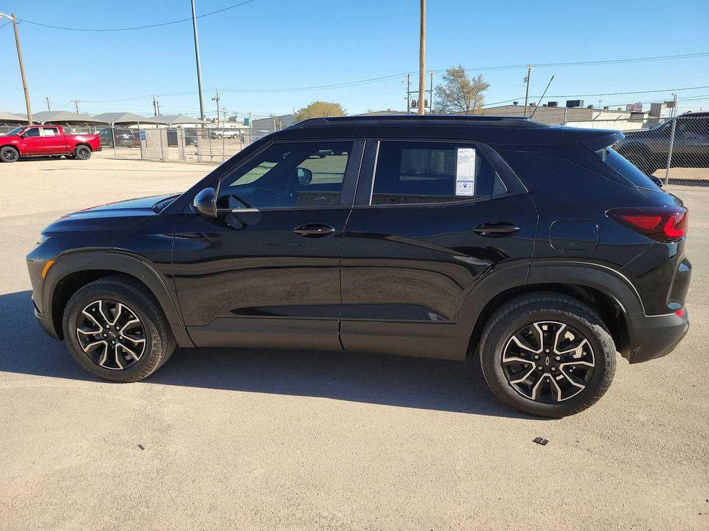 new 2026 Chevrolet TrailBlazer car, priced at $34,870