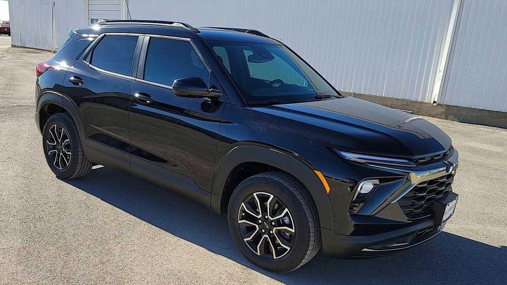 new 2026 Chevrolet TrailBlazer car, priced at $34,870