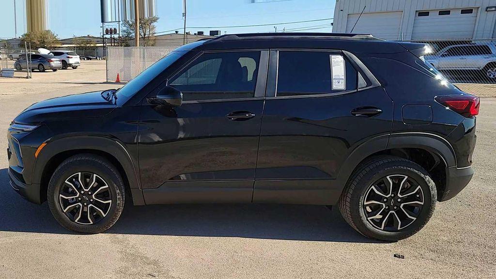 new 2026 Chevrolet TrailBlazer car, priced at $34,870