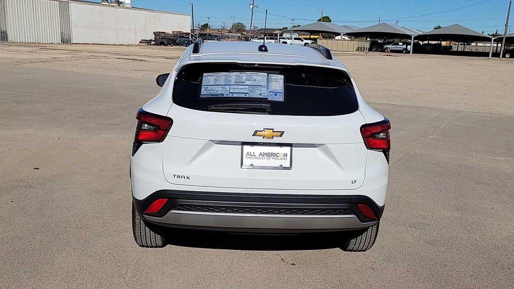 new 2026 Chevrolet Trax car, priced at $25,090