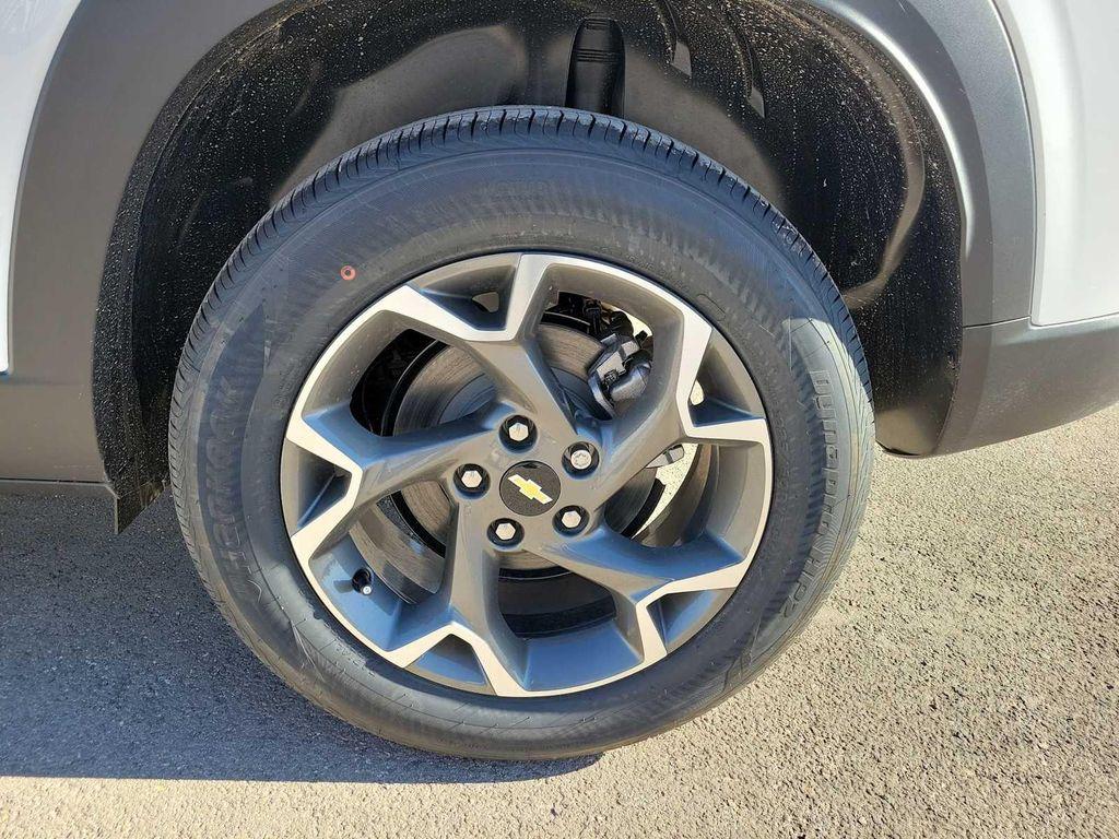 new 2026 Chevrolet Trax car, priced at $25,090