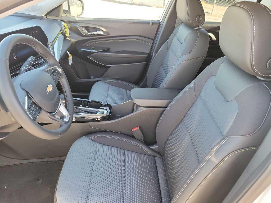 new 2026 Chevrolet Trax car, priced at $25,090