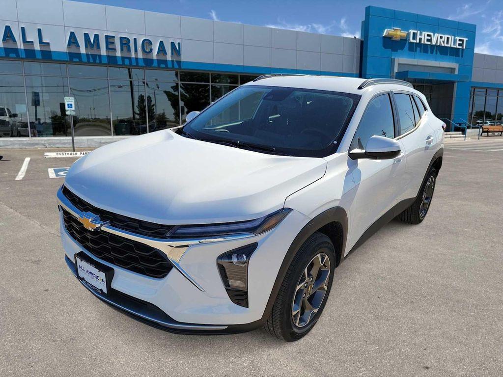 new 2026 Chevrolet Trax car, priced at $25,090