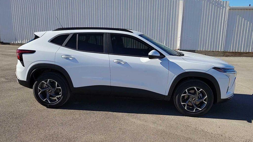 new 2026 Chevrolet Trax car, priced at $25,090