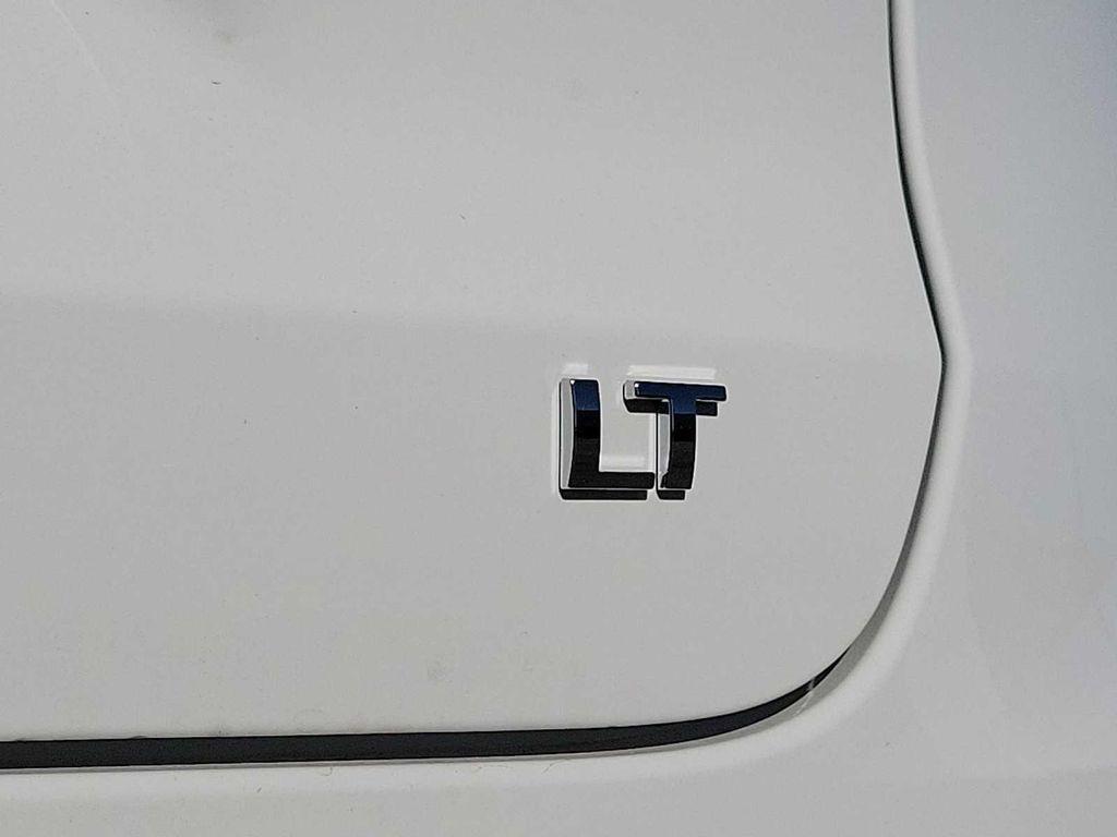 new 2026 Chevrolet Trax car, priced at $25,090