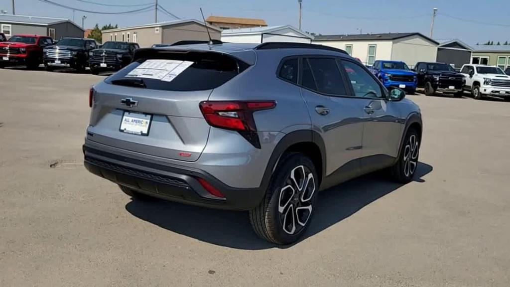 new 2025 Chevrolet Trax car, priced at $27,585