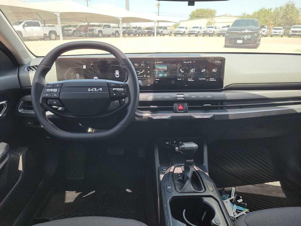 used 2025 Kia K4 car, priced at $23,000