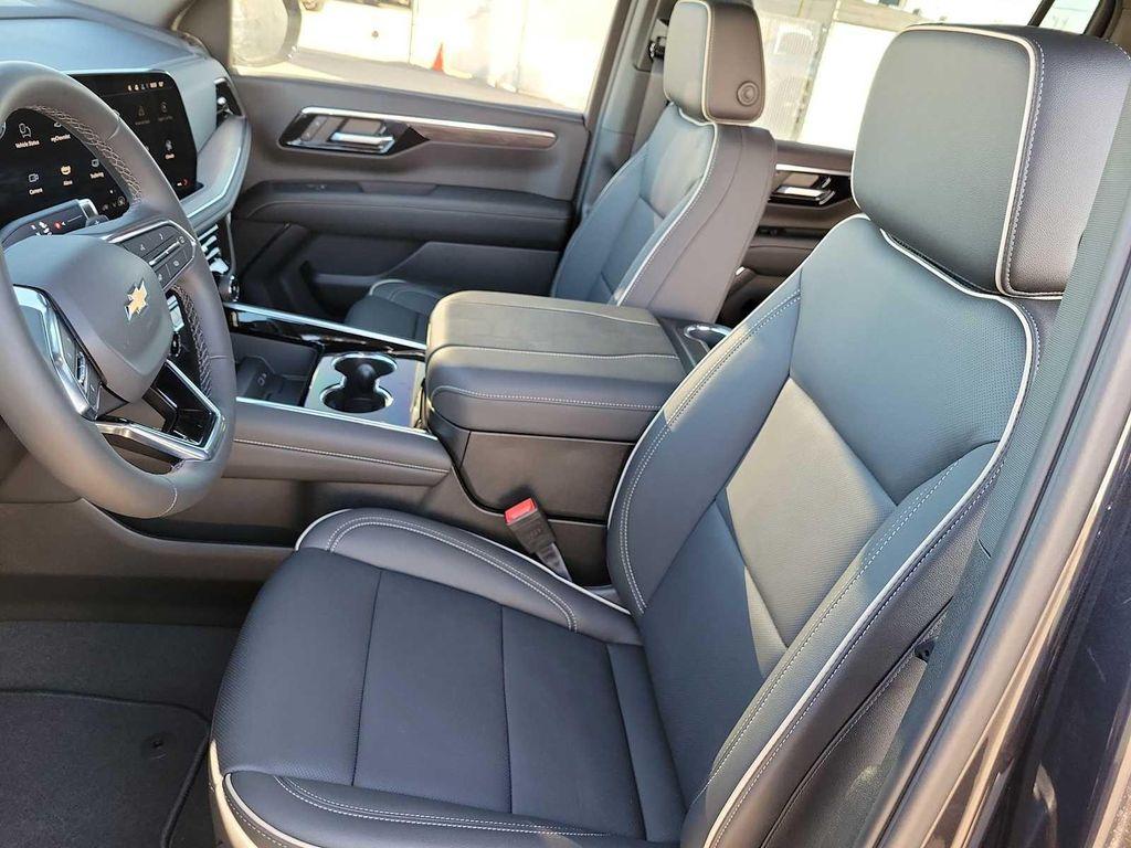 new 2025 Chevrolet Suburban car, priced at $86,310