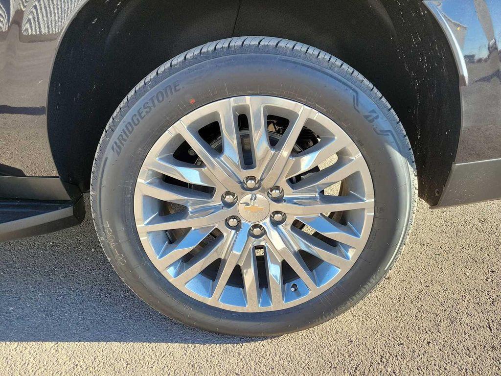 new 2025 Chevrolet Suburban car, priced at $86,310