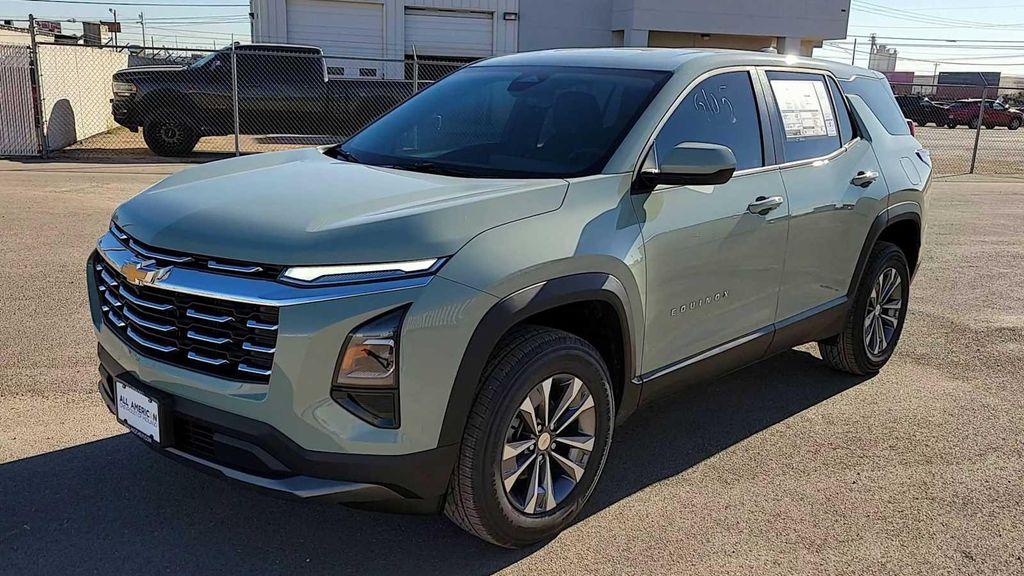 new 2026 Chevrolet Equinox car, priced at $30,495