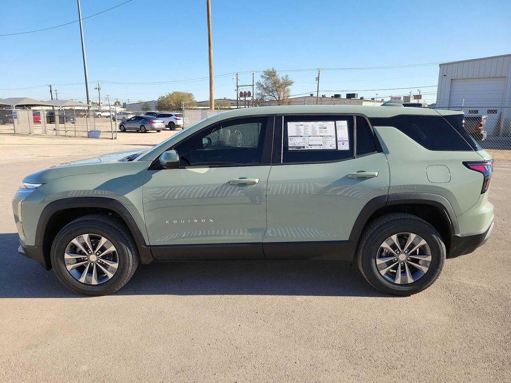 new 2026 Chevrolet Equinox car, priced at $30,495