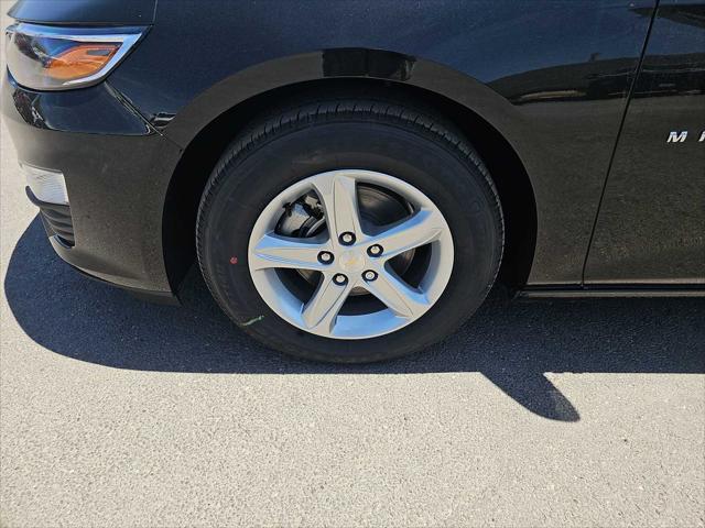 new 2025 Chevrolet Malibu car, priced at $26,995