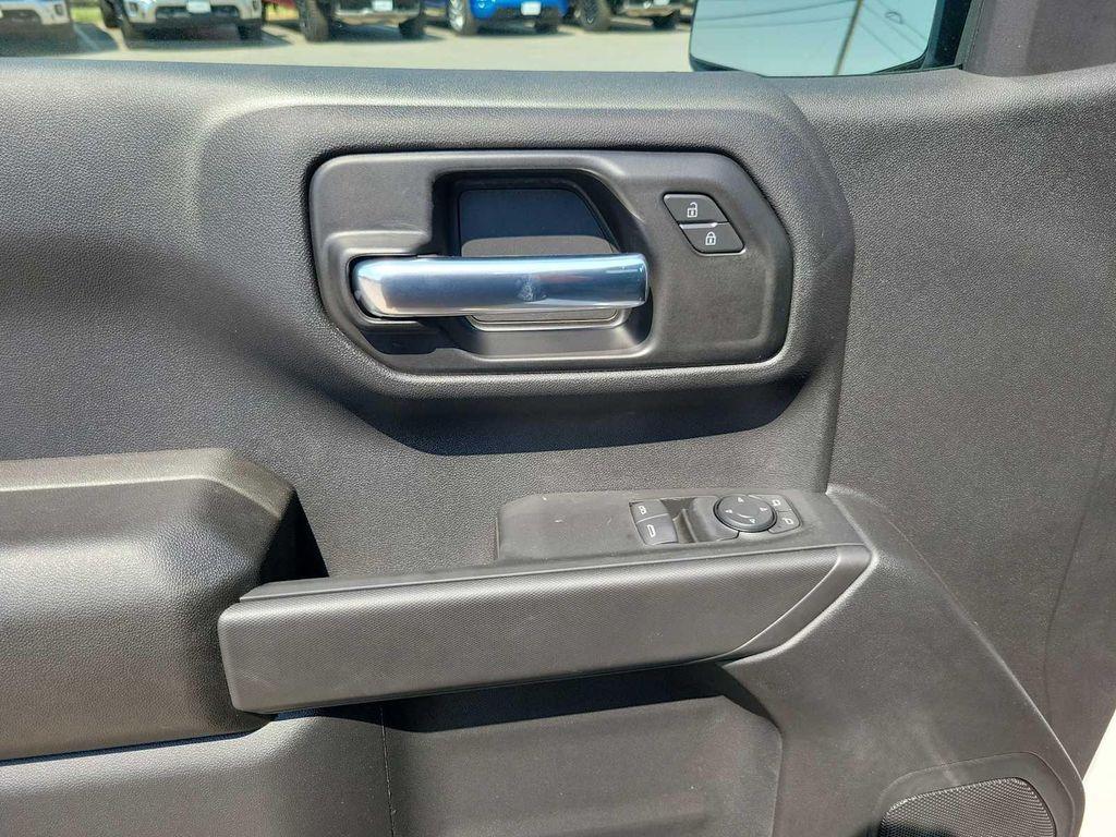 new 2026 Chevrolet Silverado 1500 car, priced at $35,920