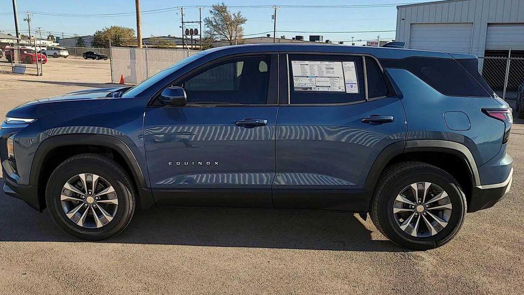 new 2026 Chevrolet Equinox car, priced at $30,495