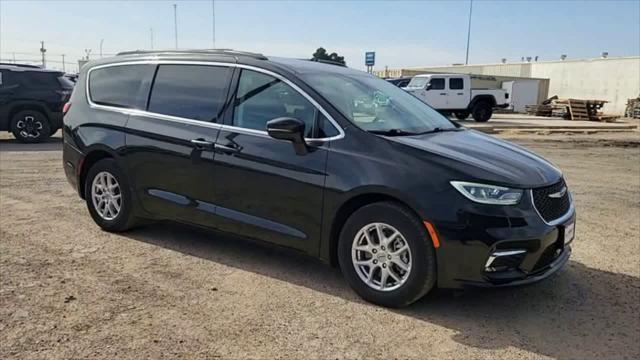 used 2022 Chrysler Pacifica car, priced at $26,995