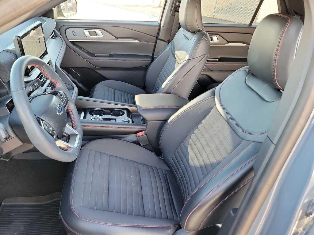 used 2025 Ford Explorer car, priced at $44,000