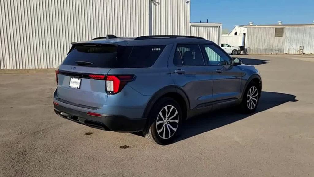 used 2025 Ford Explorer car, priced at $44,000
