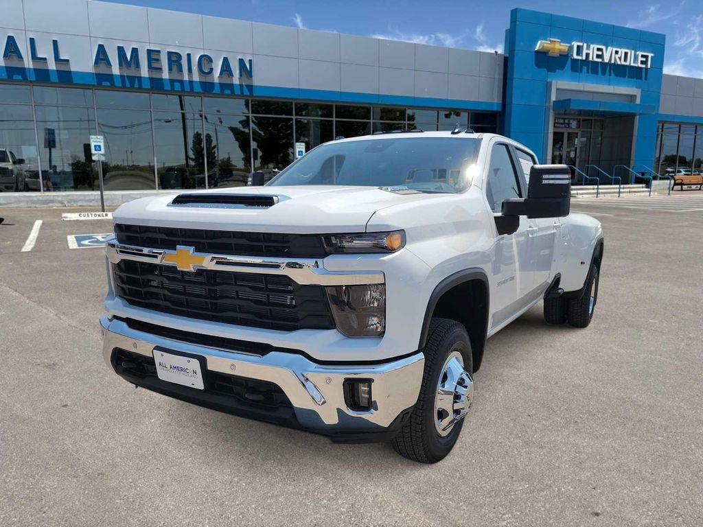 new 2026 Chevrolet Silverado 3500 car, priced at $76,565