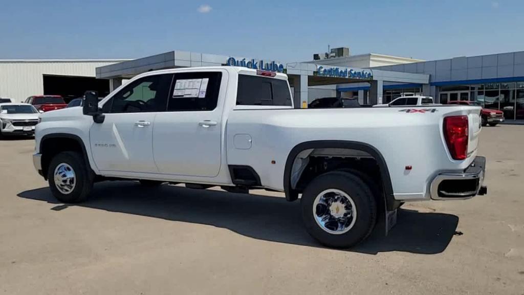 new 2026 Chevrolet Silverado 3500 car, priced at $76,565