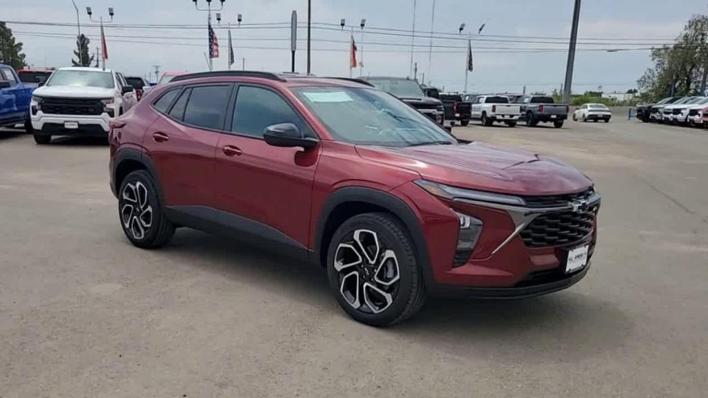 new 2025 Chevrolet Trax car, priced at $27,585