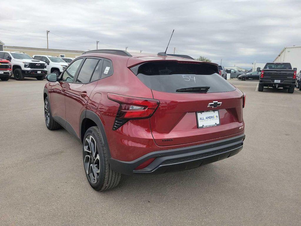 new 2025 Chevrolet Trax car, priced at $27,585