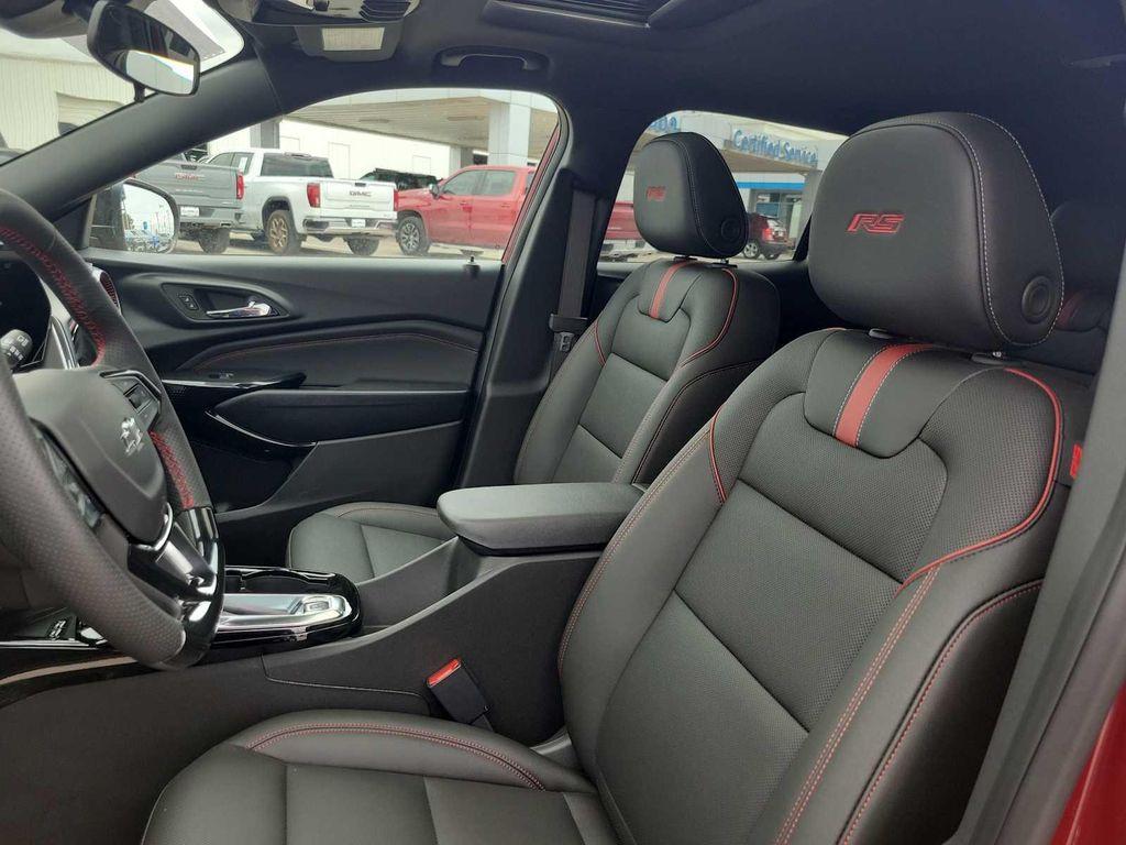 new 2025 Chevrolet Trax car, priced at $27,585