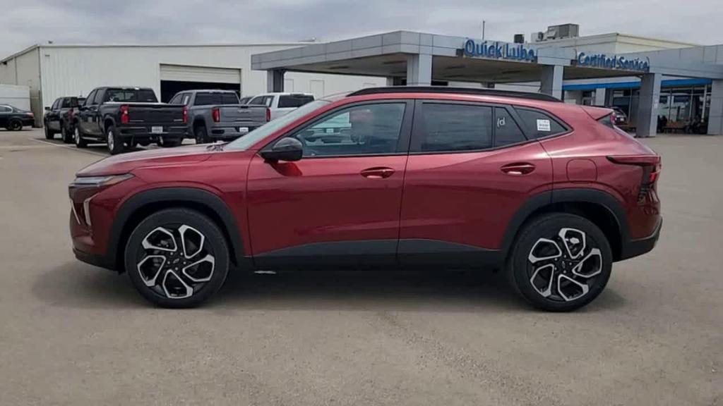 new 2025 Chevrolet Trax car, priced at $27,585