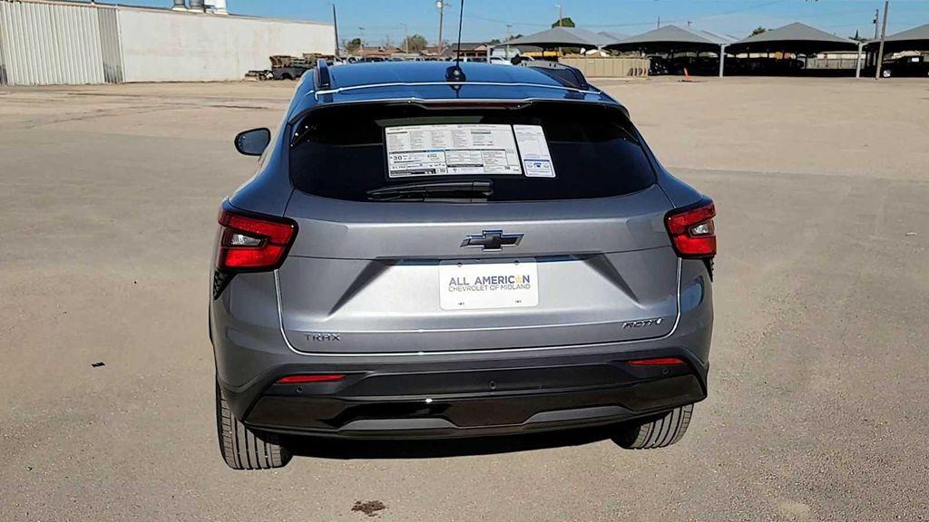 new 2025 Chevrolet Trax car, priced at $26,690