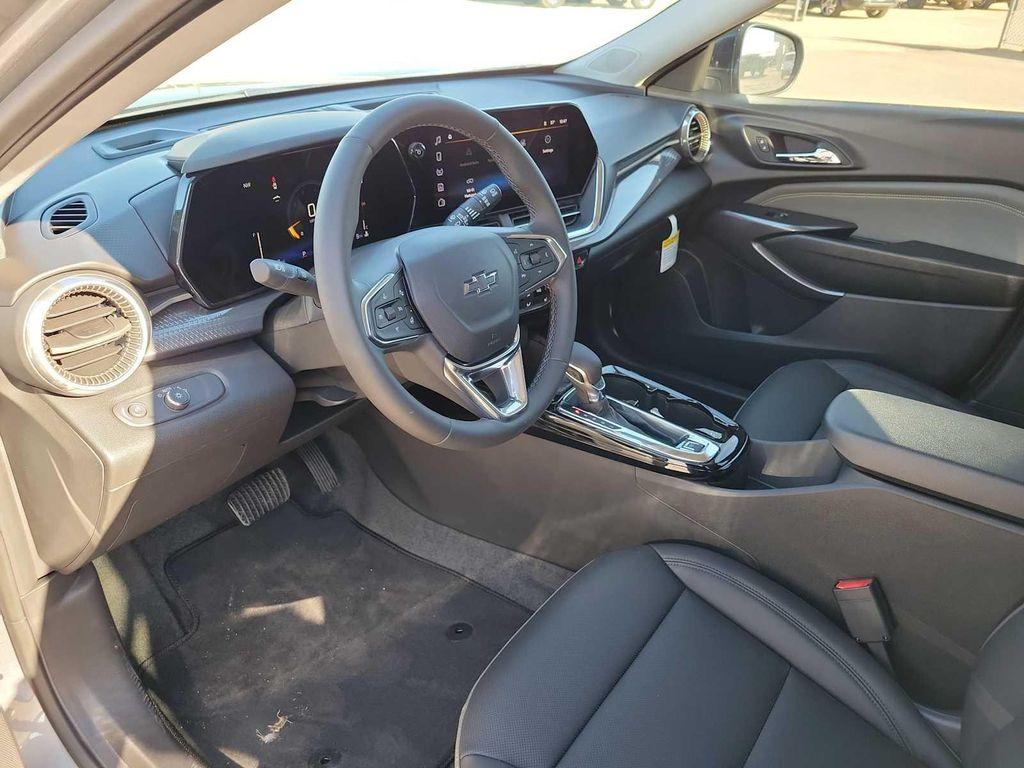 new 2025 Chevrolet Trax car, priced at $26,690