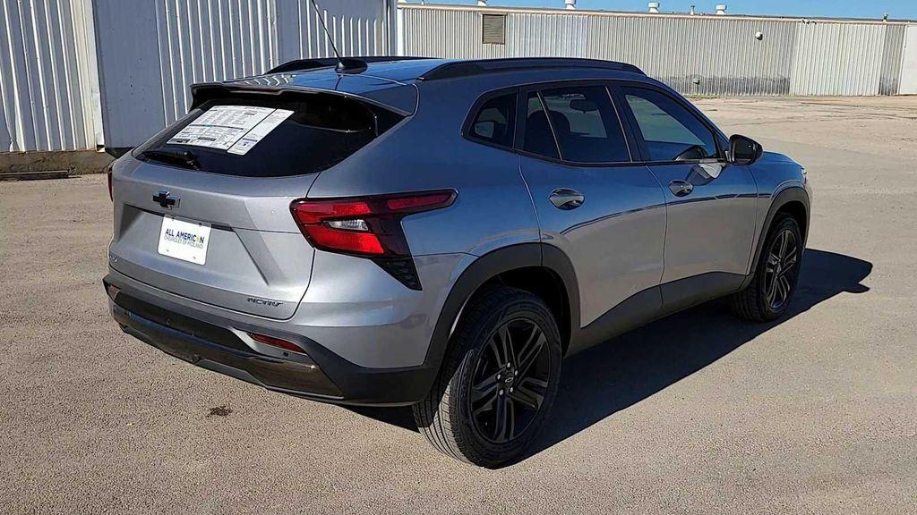 new 2025 Chevrolet Trax car, priced at $26,690