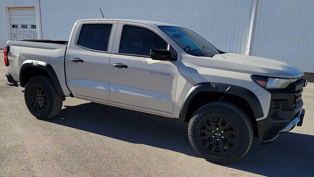 new 2026 Chevrolet Colorado car, priced at $41,995