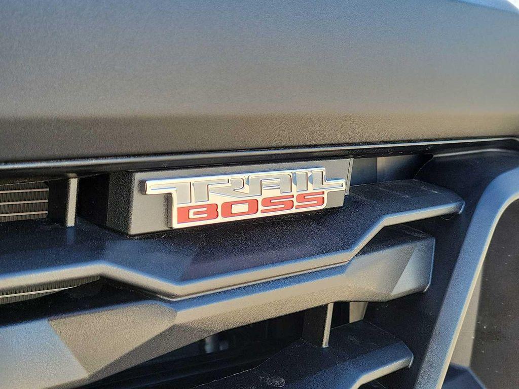 new 2026 Chevrolet Colorado car, priced at $41,995