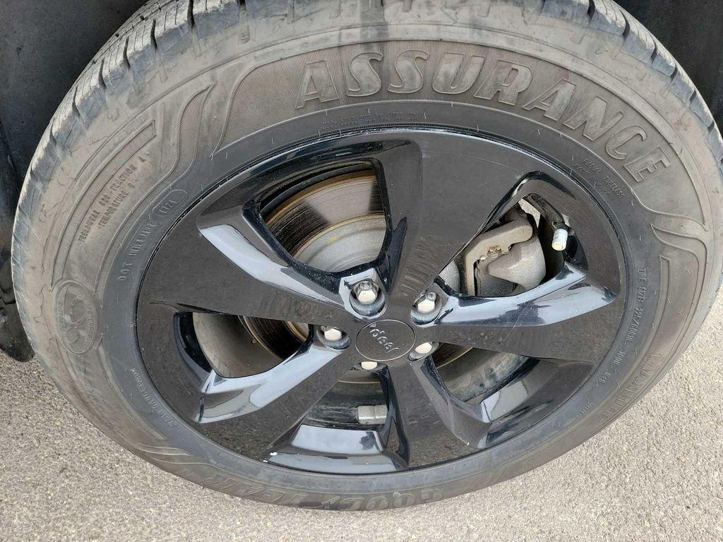 used 2020 Jeep Cherokee car, priced at $19,000