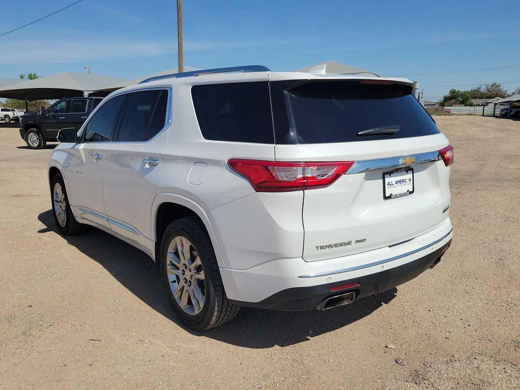 used 2020 Chevrolet Traverse car, priced at $28,500